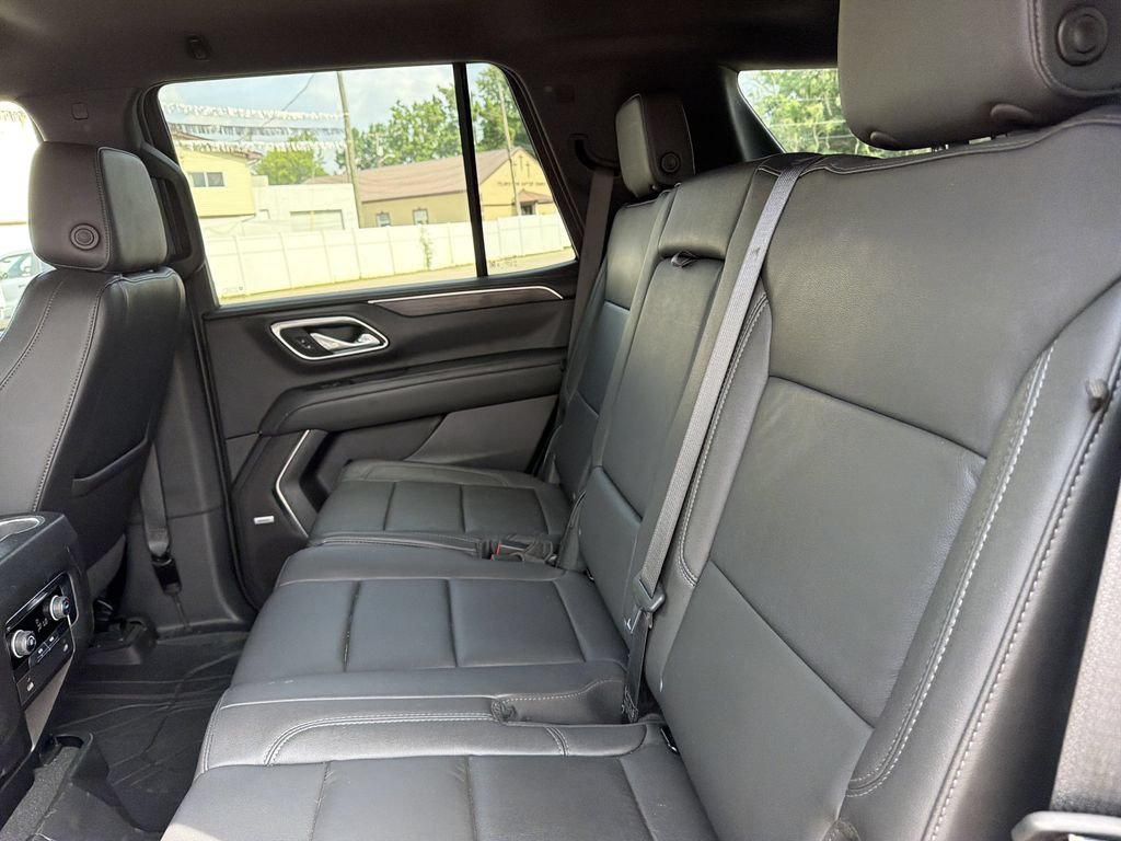 Used 2024 Chevrolet Tahoe LT AWD/4WD image 13