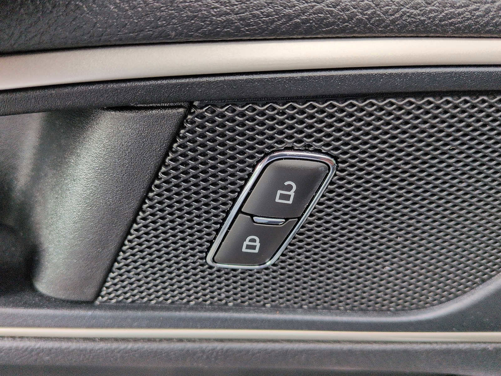 Used 2022 Ford Edge SEL w/ Convenience Package AWD/4WD image 13