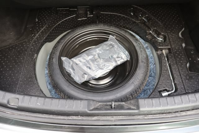 Used 2024 MAZDA MAZDA3 s FWD image 22