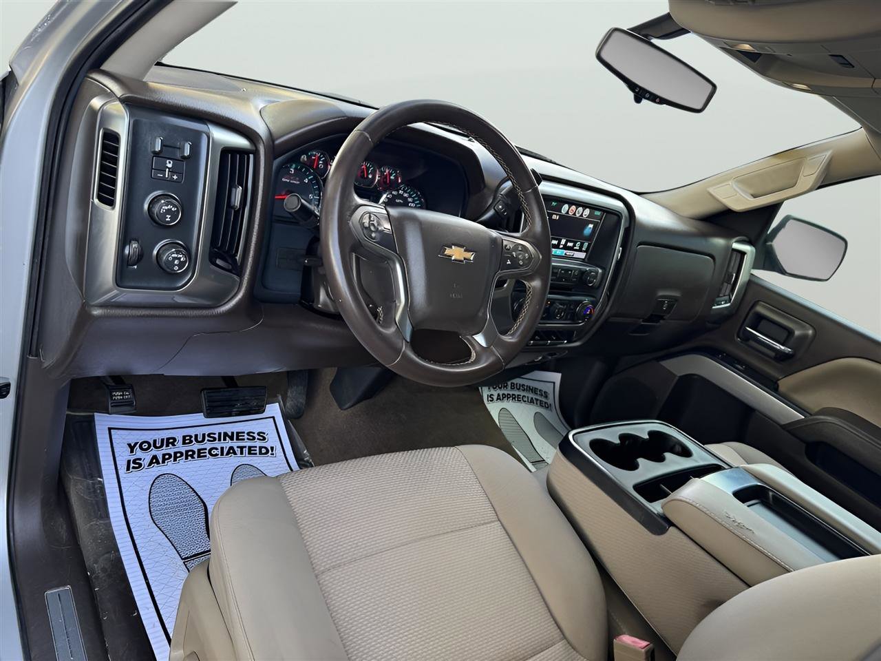 Used 2018 Chevrolet Silverado 1500 LT w/ Texas Edition AWD/4WD image 14