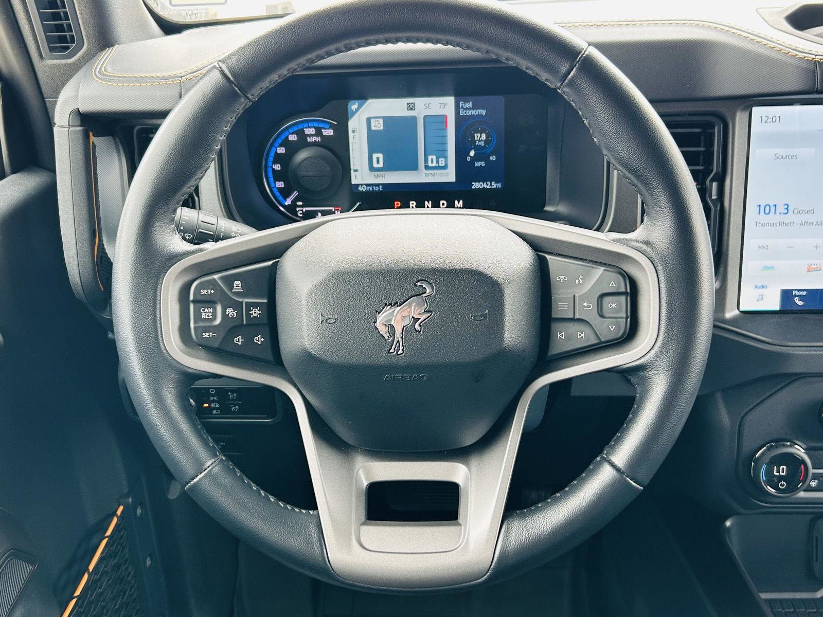 Used 2024 Ford Bronco Badlands image 17