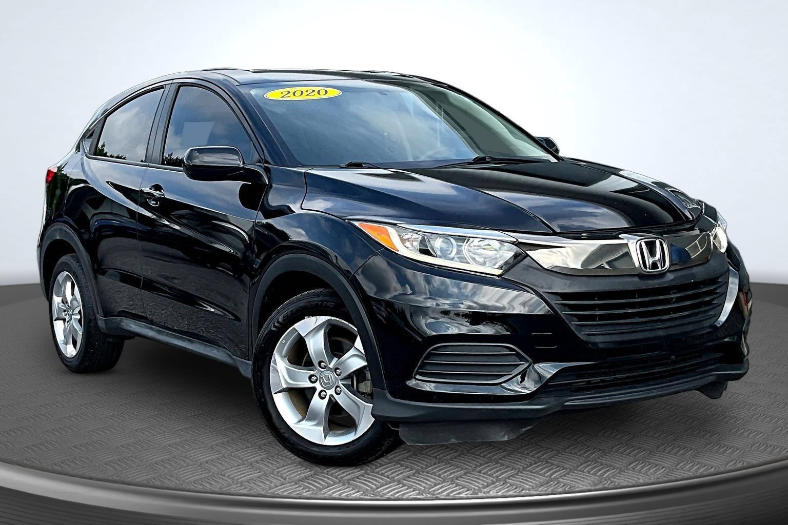 Used 2020 Honda HR-V LX image 2