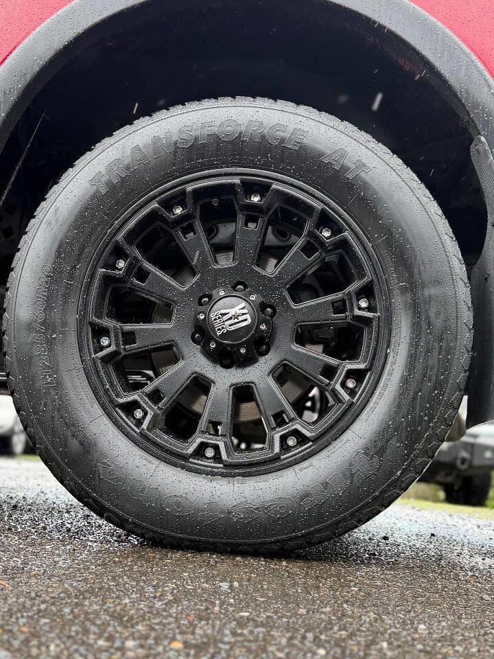 Used 2014 Ford F150 FX4 w/ Equipment Group 402A Luxury image 22