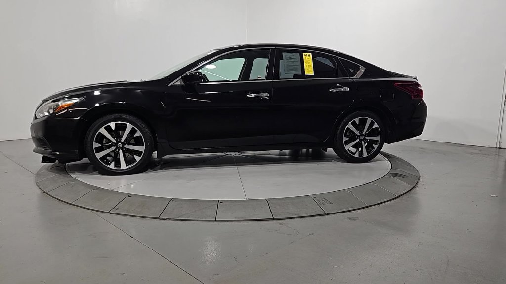 Used 2018 Nissan Altima 2.5 SR FWD image 2