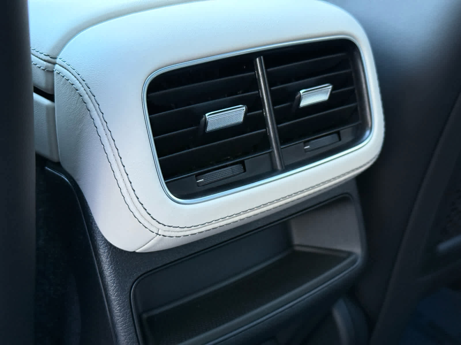 New 2026 Mercedes-Benz GLE 53 AMG 4MATIC image 32