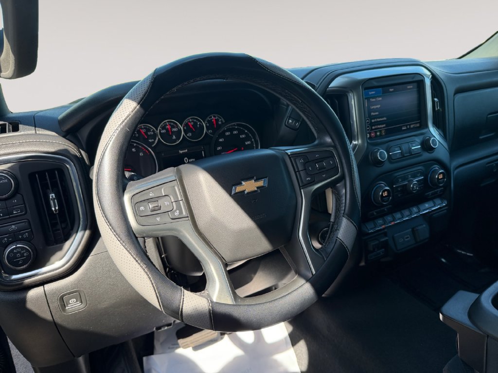 Used 2020 Chevrolet Silverado 1500 LT w/ All-Star Edition AWD/4WD image 12