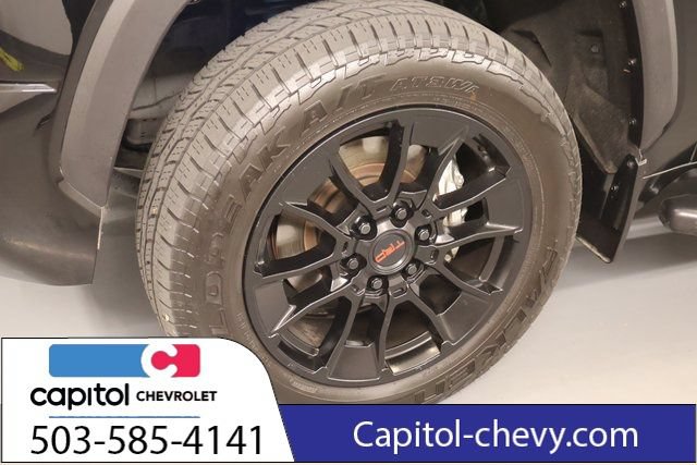 Used 2024 Toyota Tundra Limited w/ TRD Off-Road Package AWD/4WD image 9