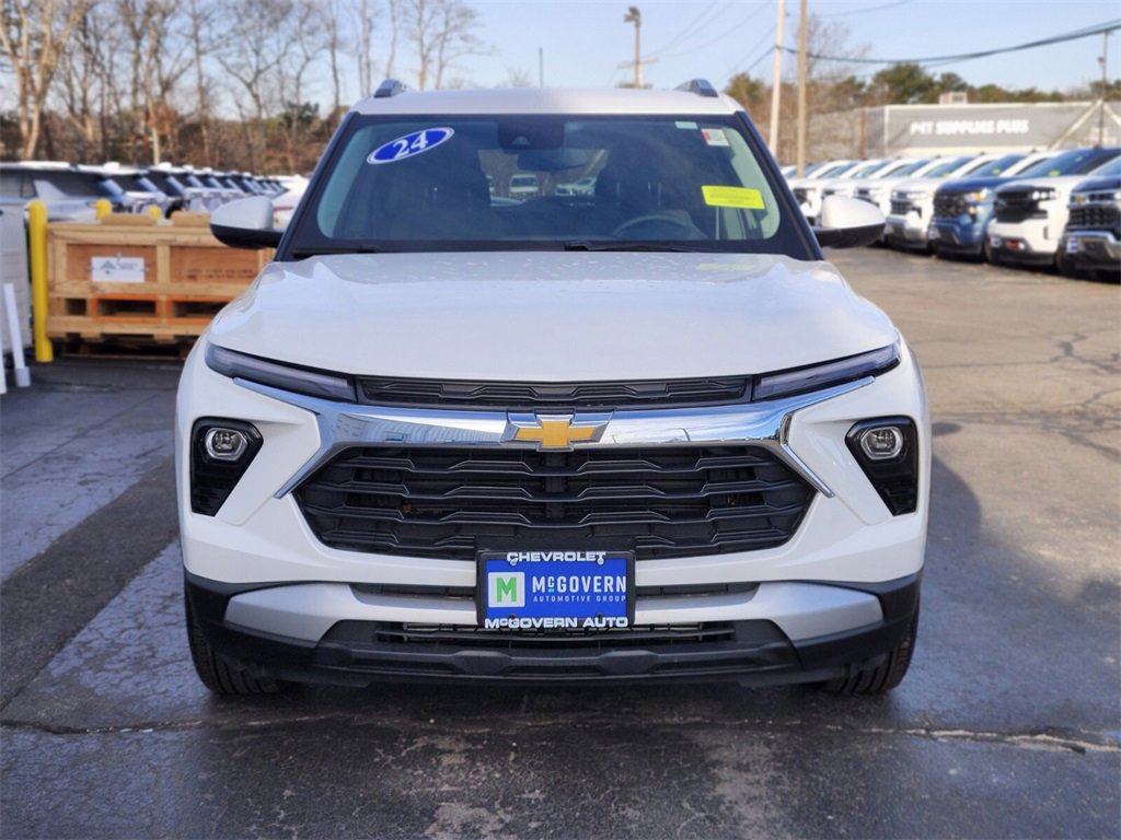 Used 2024 Chevrolet TrailBlazer LT w/ LT Cold Weather Package image 8