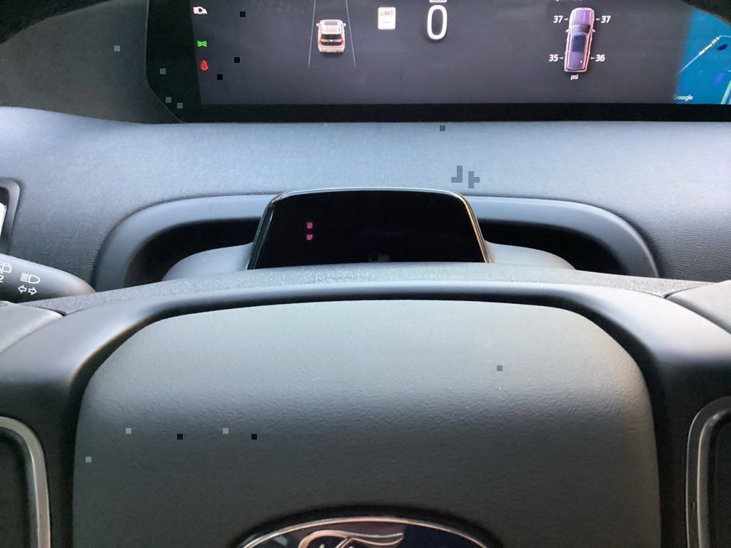 New 2025 Ford Expedition Active image 61