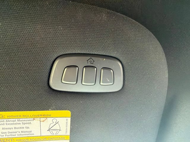 Used 2020 Ford Expedition XLT w/ Equipment Group 202A AWD/4WD image 51