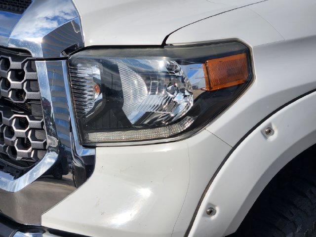 Used 2019 Toyota Tundra SR5 w/ SR5 Upgrade Package RWD image 9