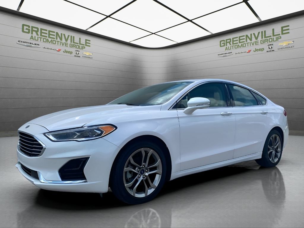 Used 2019 Ford Fusion SEL image 2
