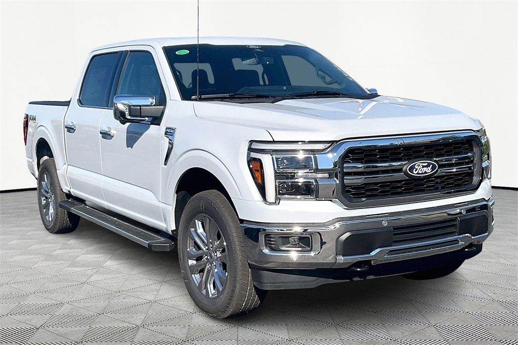 New 2025 Ford F150 Lariat w/ Equipment Group 502A High