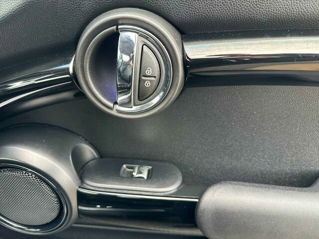 Used 2019 MINI Cooper S image 20