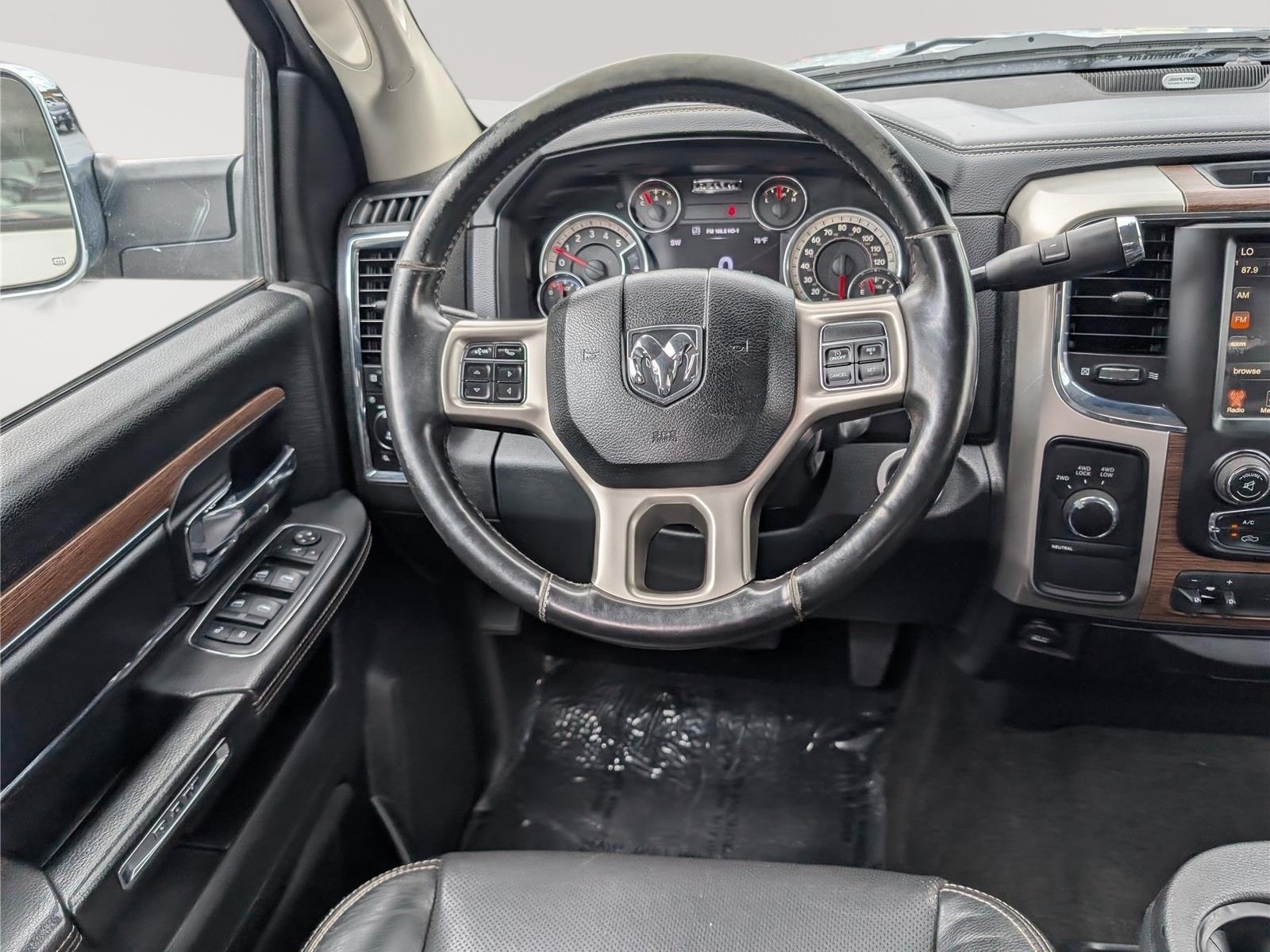Used 2016 RAM 3500 Laramie w/ Snow Chief Group AWD/4WD image 17