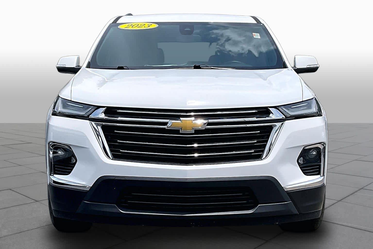 Certified 2023 Chevrolet Traverse LT FWD image 4