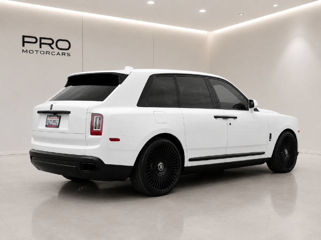 Used 2021 Rolls-Royce Cullinan AWD/4WD image 6
