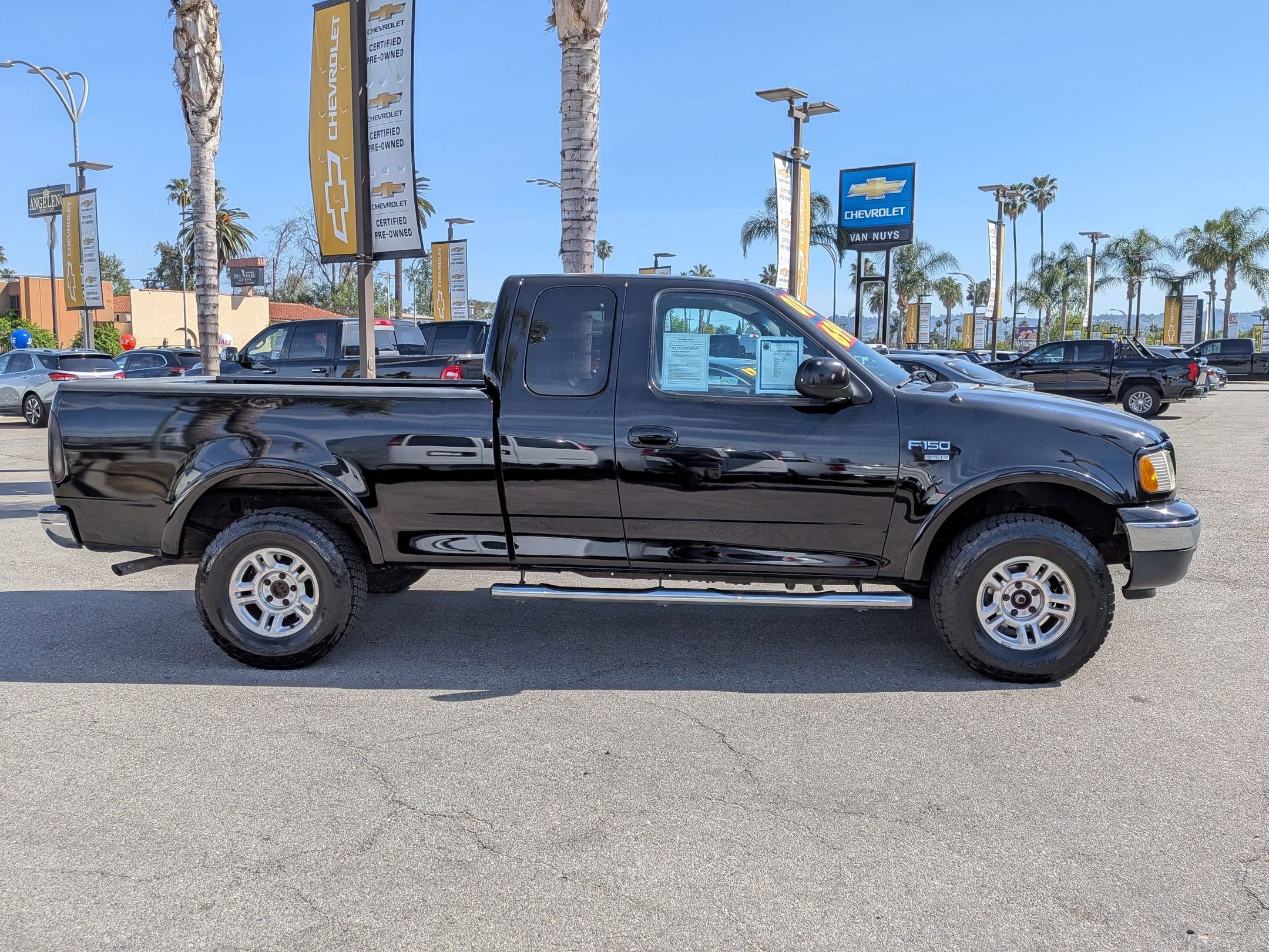 Used 2001 Ford F150 XL image 4