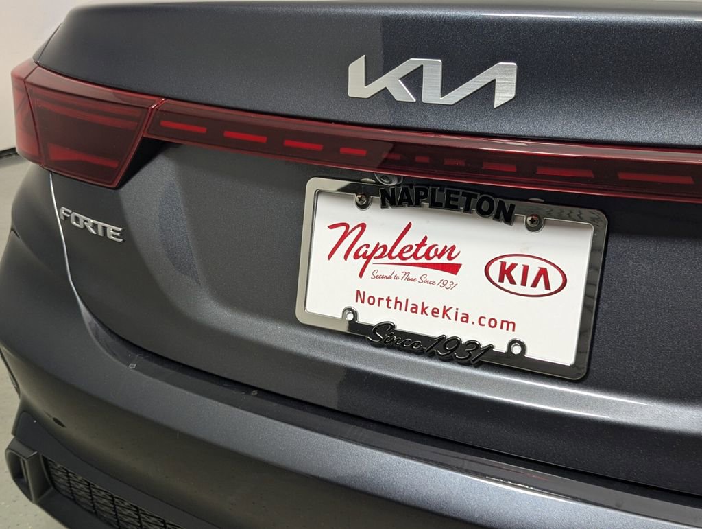 Used 2024 Kia Forte LXS w/ LXS Technology Package FWD image 8