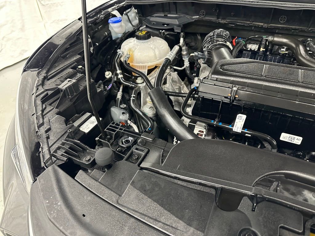 Used 2025 Ford Escape ST-Line image 60