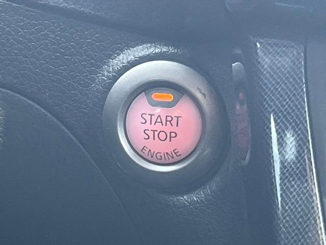 Used 2018 Nissan Sentra SR Turbo w/ SR Midnight Edition Package FWD image 23