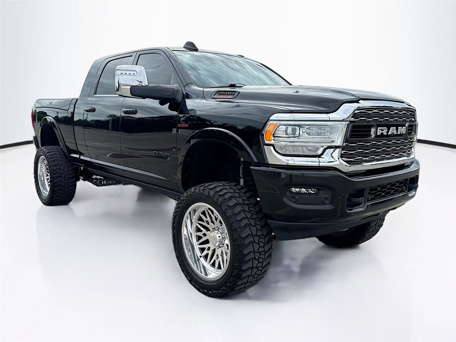 Used 2023 RAM 2500 Limited AWD/4WD image 36