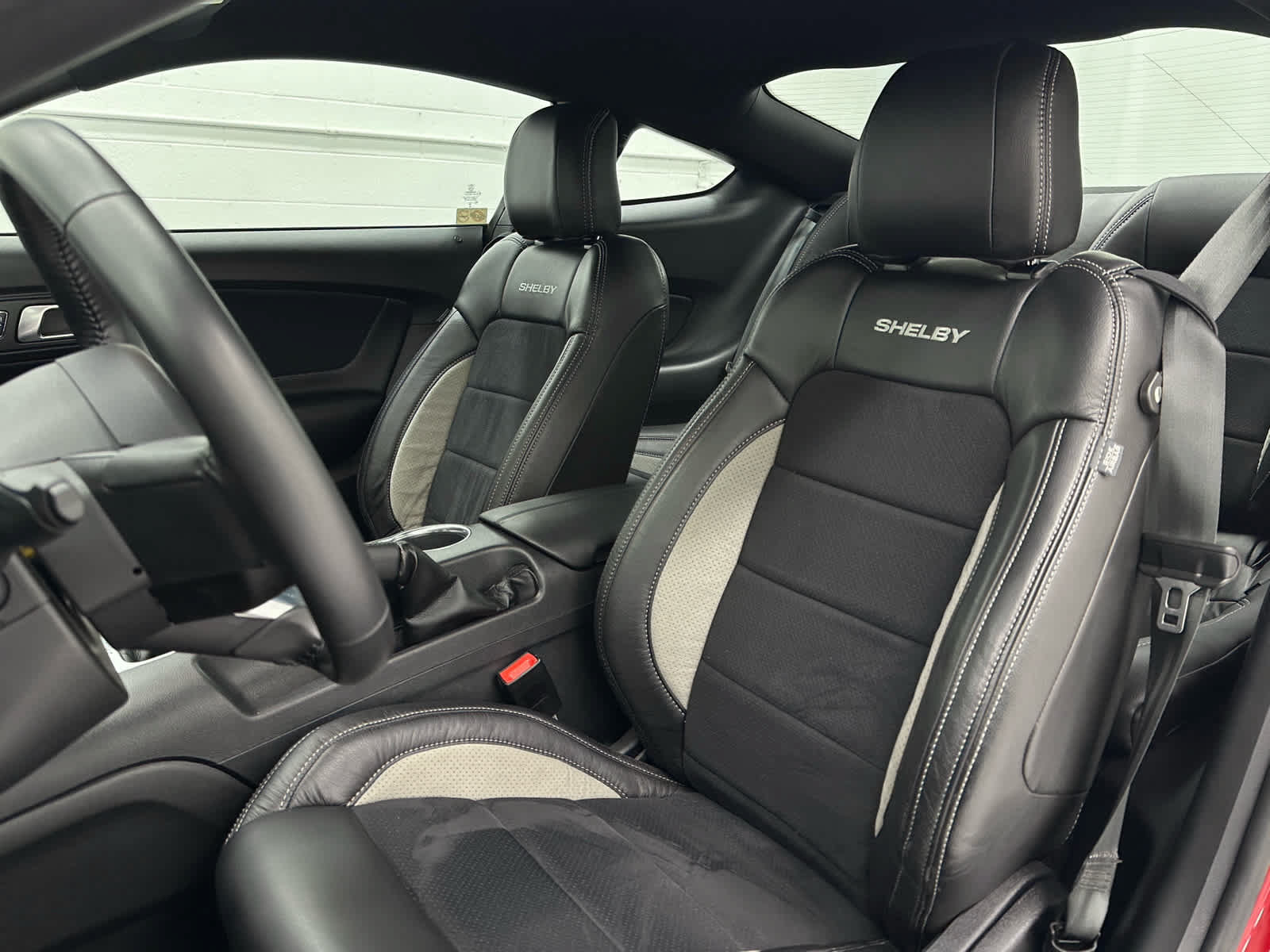 Used 2022 Ford Mustang GT RWD image 13