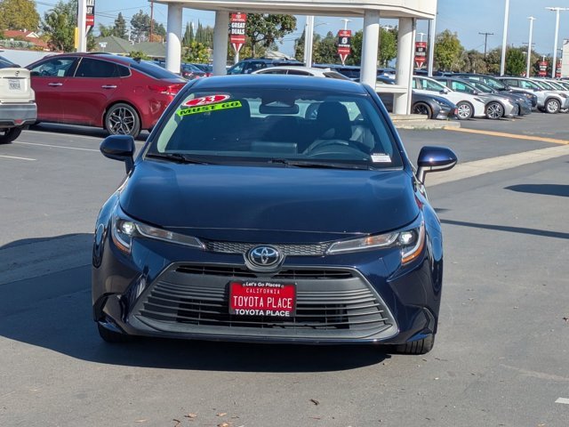 Used 2023 Toyota Corolla LE image 2