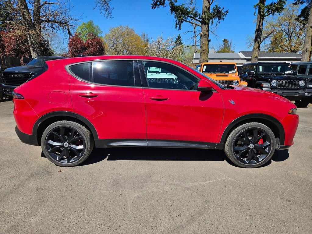 Used 2024 Dodge Hornet R/T Plus w/ Track Pack image 8