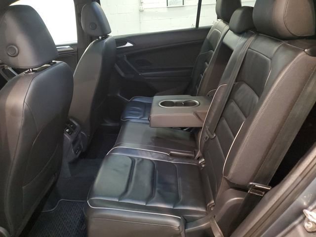 Used 2020 Volkswagen Tiguan SEL Premium R-Line w/ 3rd Row Seat Package image 26