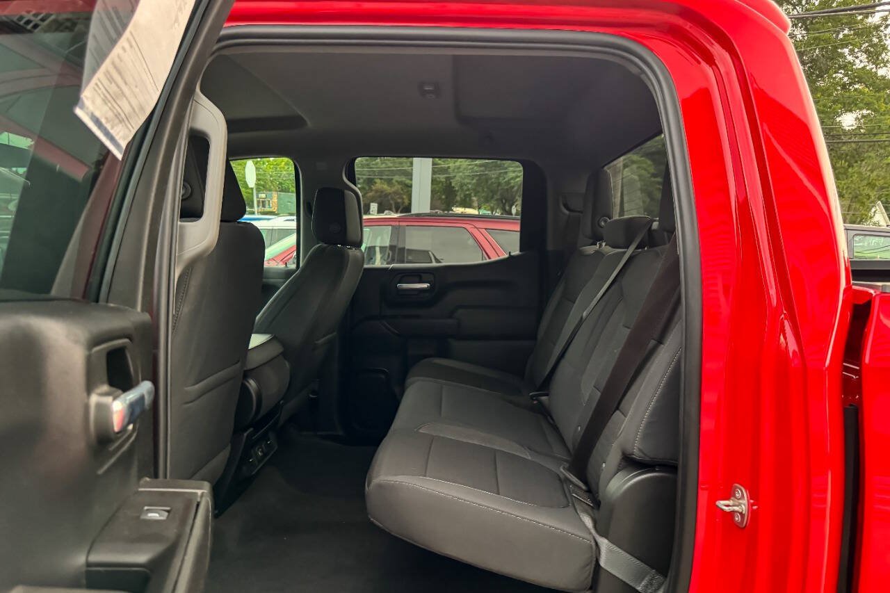 Used 2021 Chevrolet Silverado 1500 LT w/ LPO, Dark Essentials Package AWD/4WD image 21