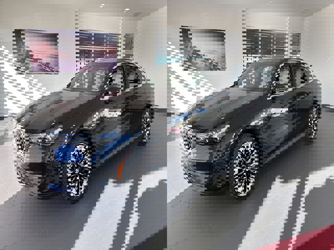 Certified 2025 BMW 530i xDrive 530i xDrive w/ Premium Package image 4