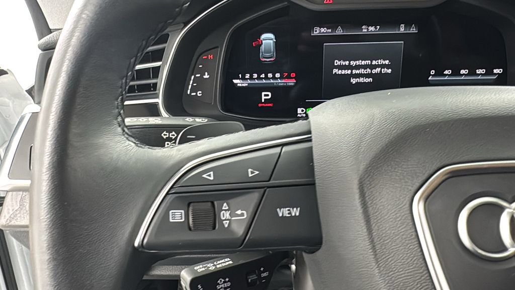 Used 2023 Audi Q8 Prestige image 23
