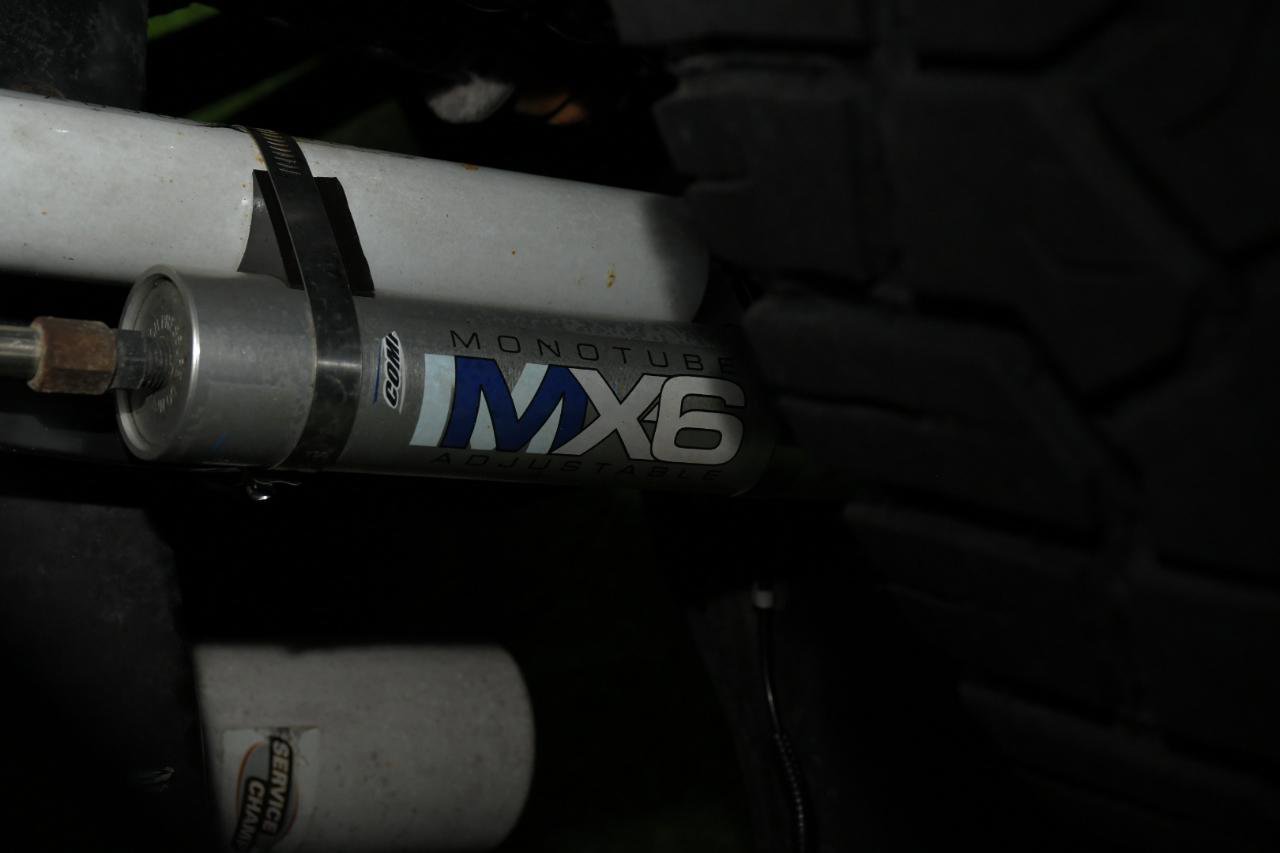 Used 2016 Ford F350 Platinum w/ FX4 Off-Road Package image 16