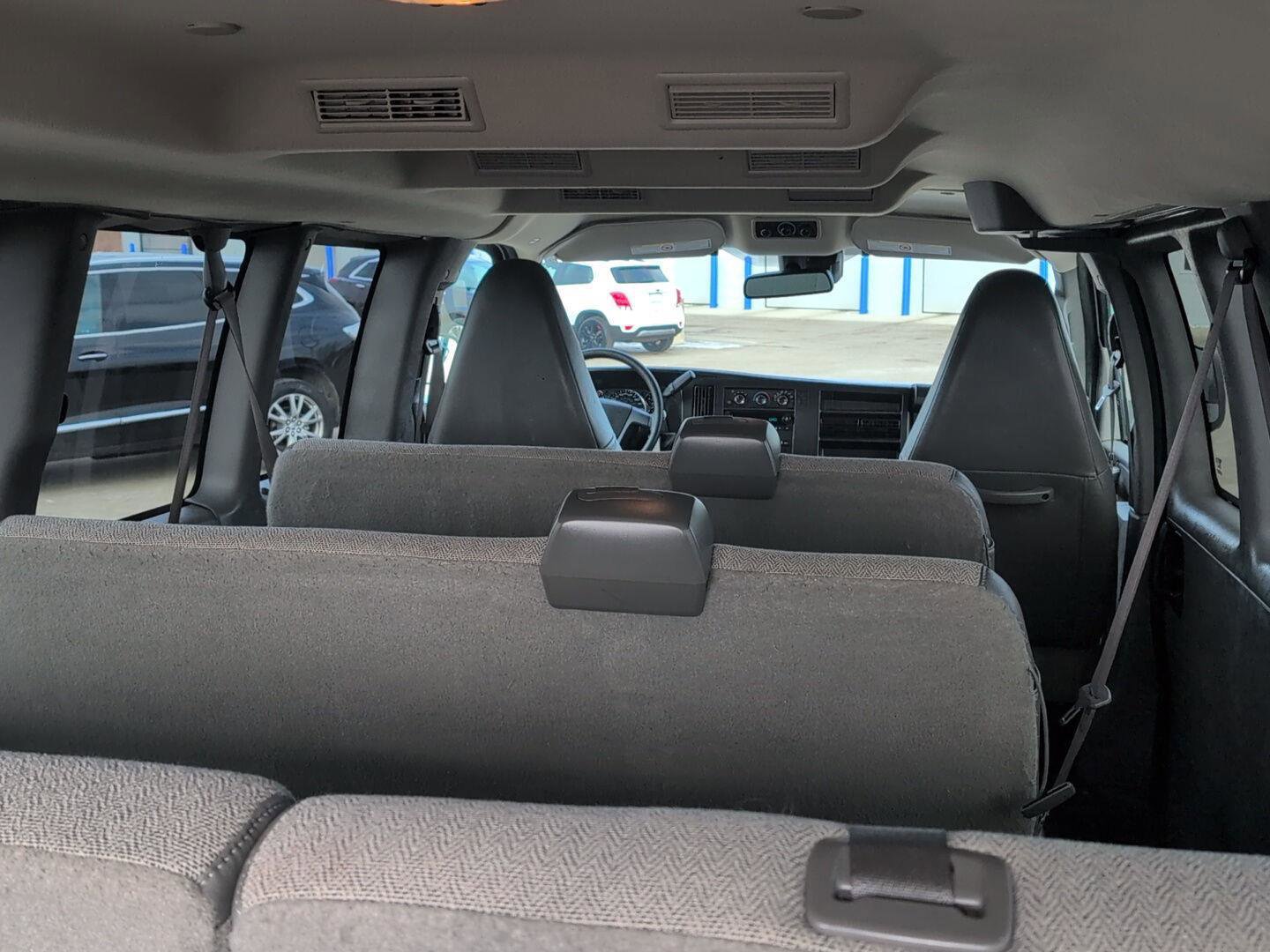 Used 2023 Chevrolet Express 3500 LT w/ LT Preferred Equipment Group image 8