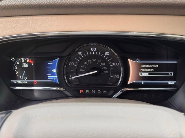 Used 2015 Lincoln Navigator L 4WD image 12