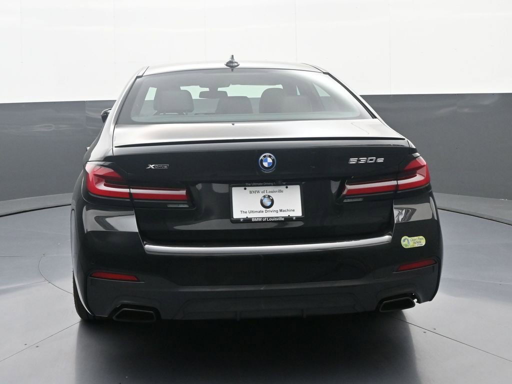 Used 2023 BMW 530e xDrive w/ Premium Package AWD/4WD image 6