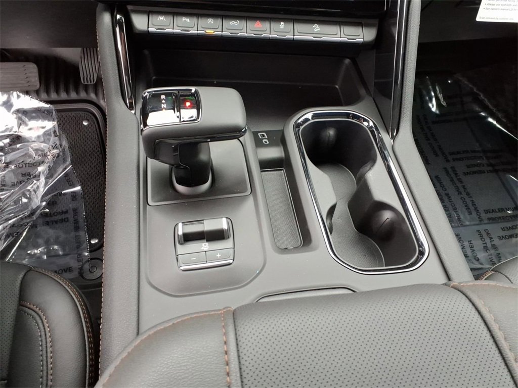 New 2026 GMC Sierra 1500 AT4 w/ AT4 Premium Package image 13