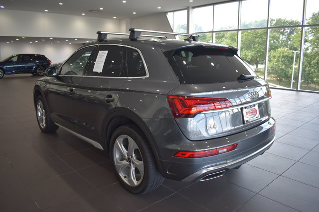 Used 2023 Audi Q5 2.0T Premium Plus w/ Premium Plus Package AWD/4WD image 5