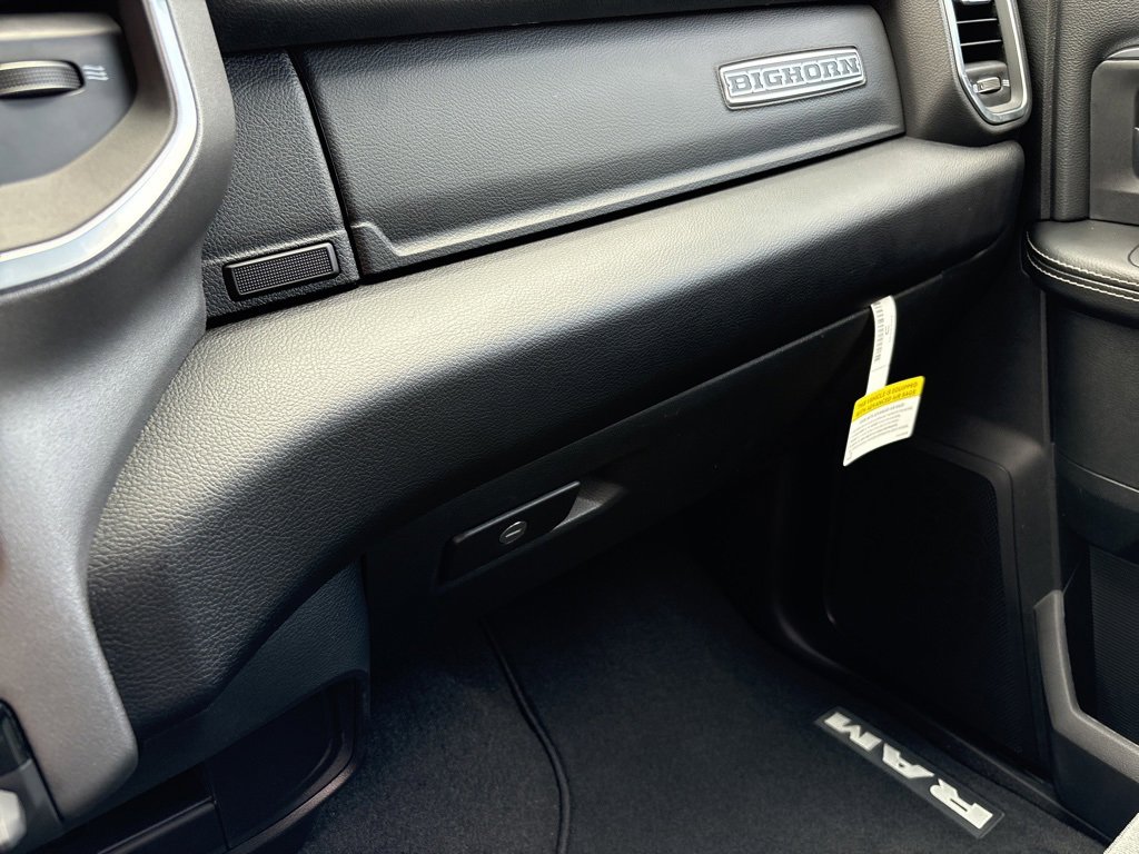 New 2025 RAM 2500 Big Horn image 33