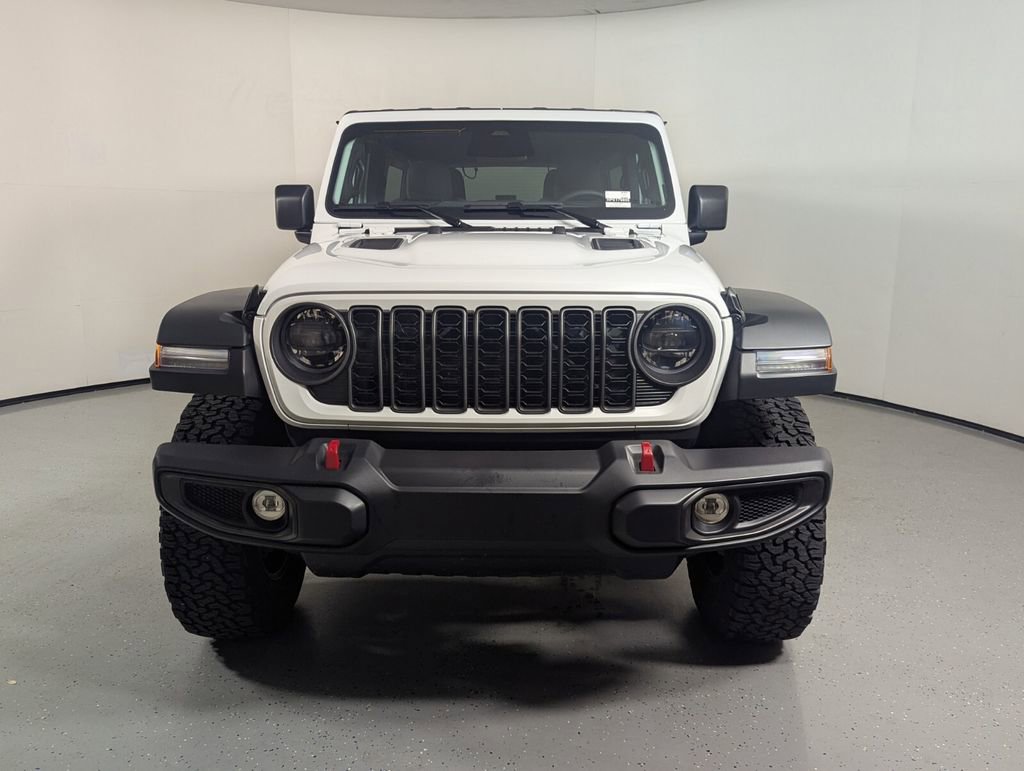 Used 2026 Jeep Wrangler Unlimited Rubicon AWD/4WD image 2