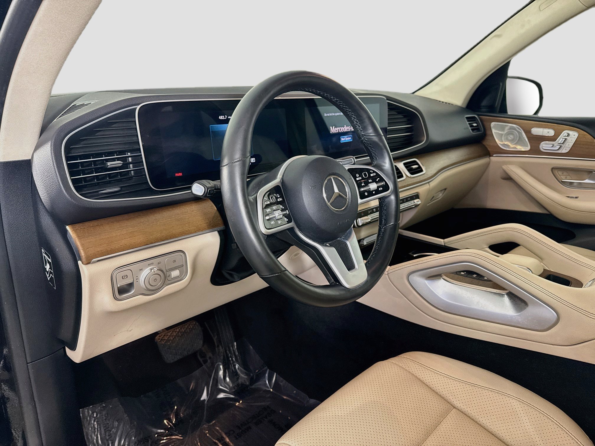 Used 2021 Mercedes-Benz GLE 350 4MATIC w/ 3rd Row Seat Package image 23