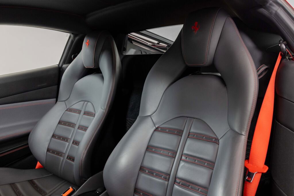 Used 2017 Ferrari 488 GTB image 5