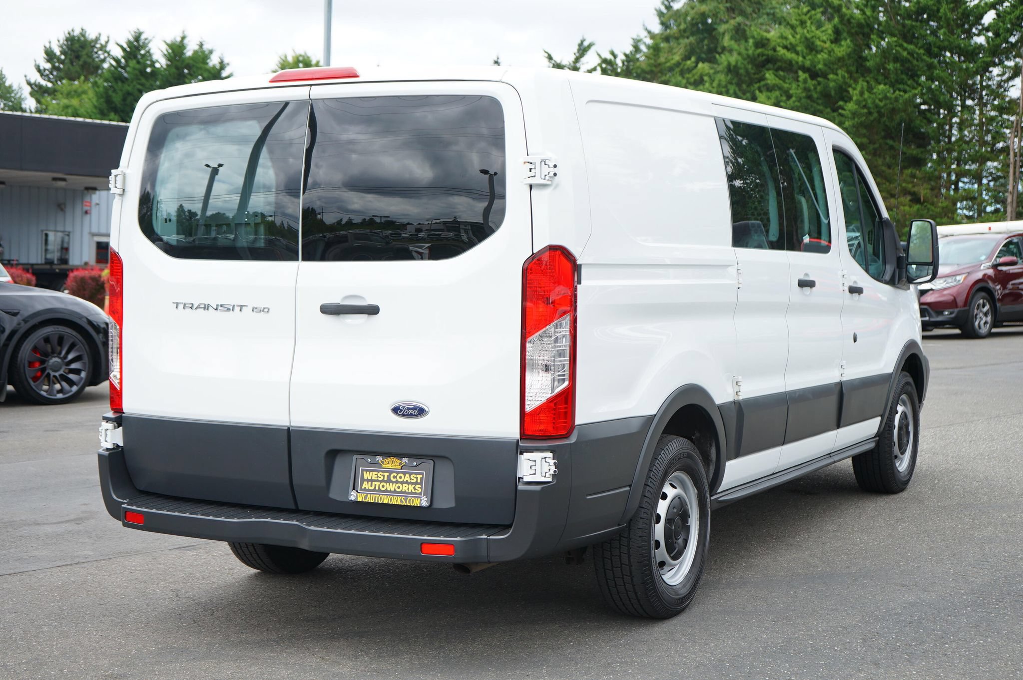 Used 2015 Ford Transit 150 130 Low Roof RWD image 5