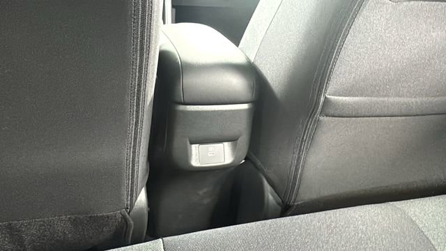 New 2025 Nissan Versa SR w/ Trunk Package image 33