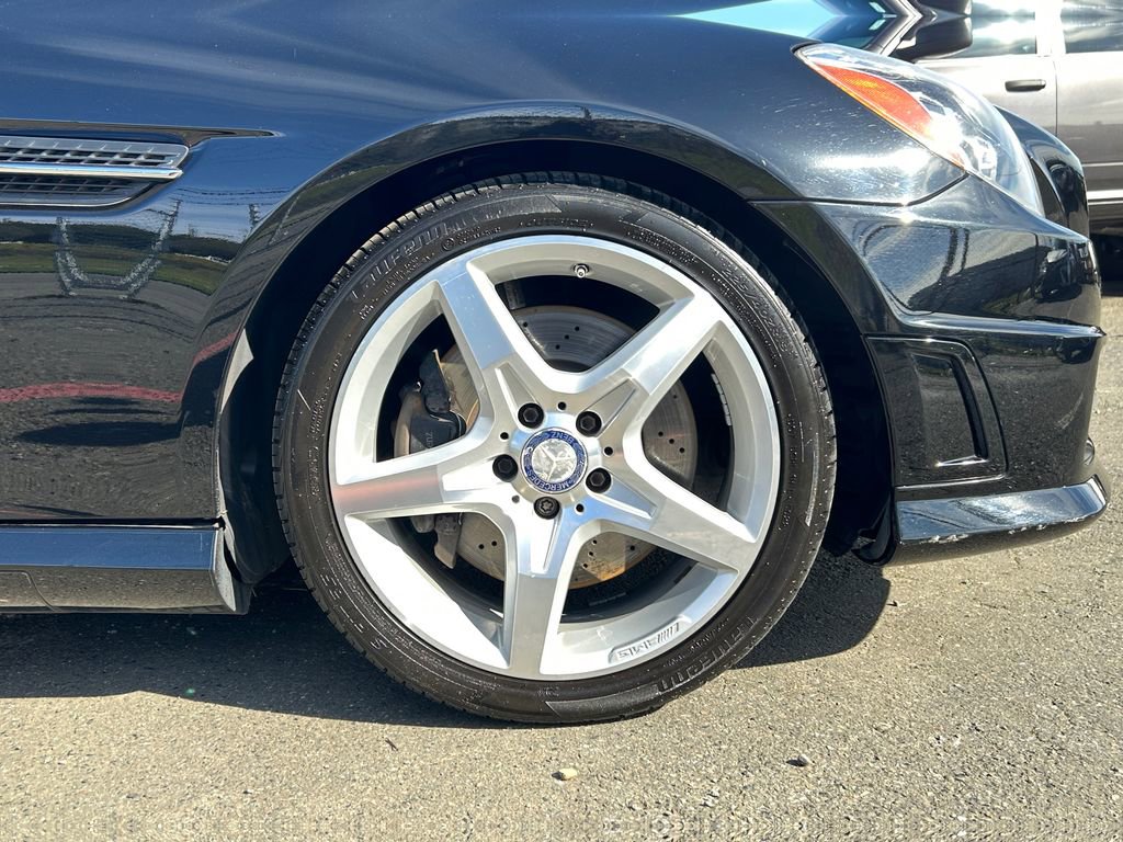 Used 2016 Mercedes-Benz SLK 350 image 9