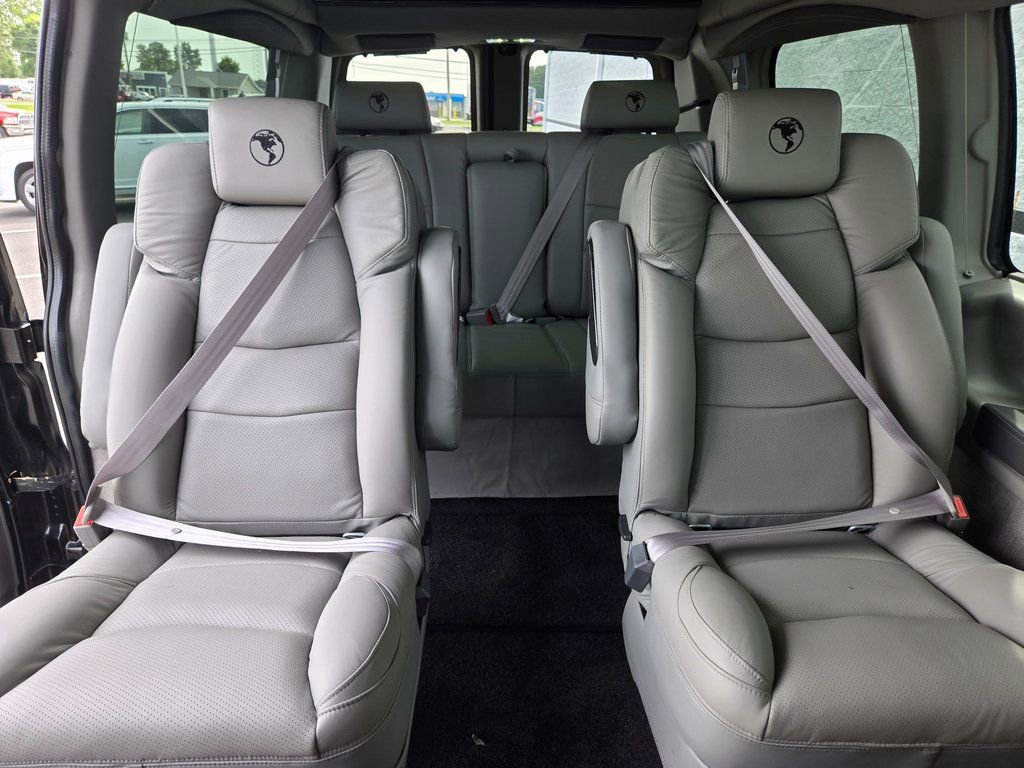 New 2025 GMC Savana 2500 w/ Driver Convenience Package image 34