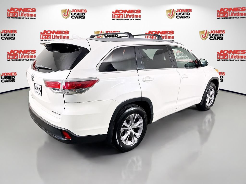 Used 2014 Toyota Highlander XLE AWD/4WD image 18
