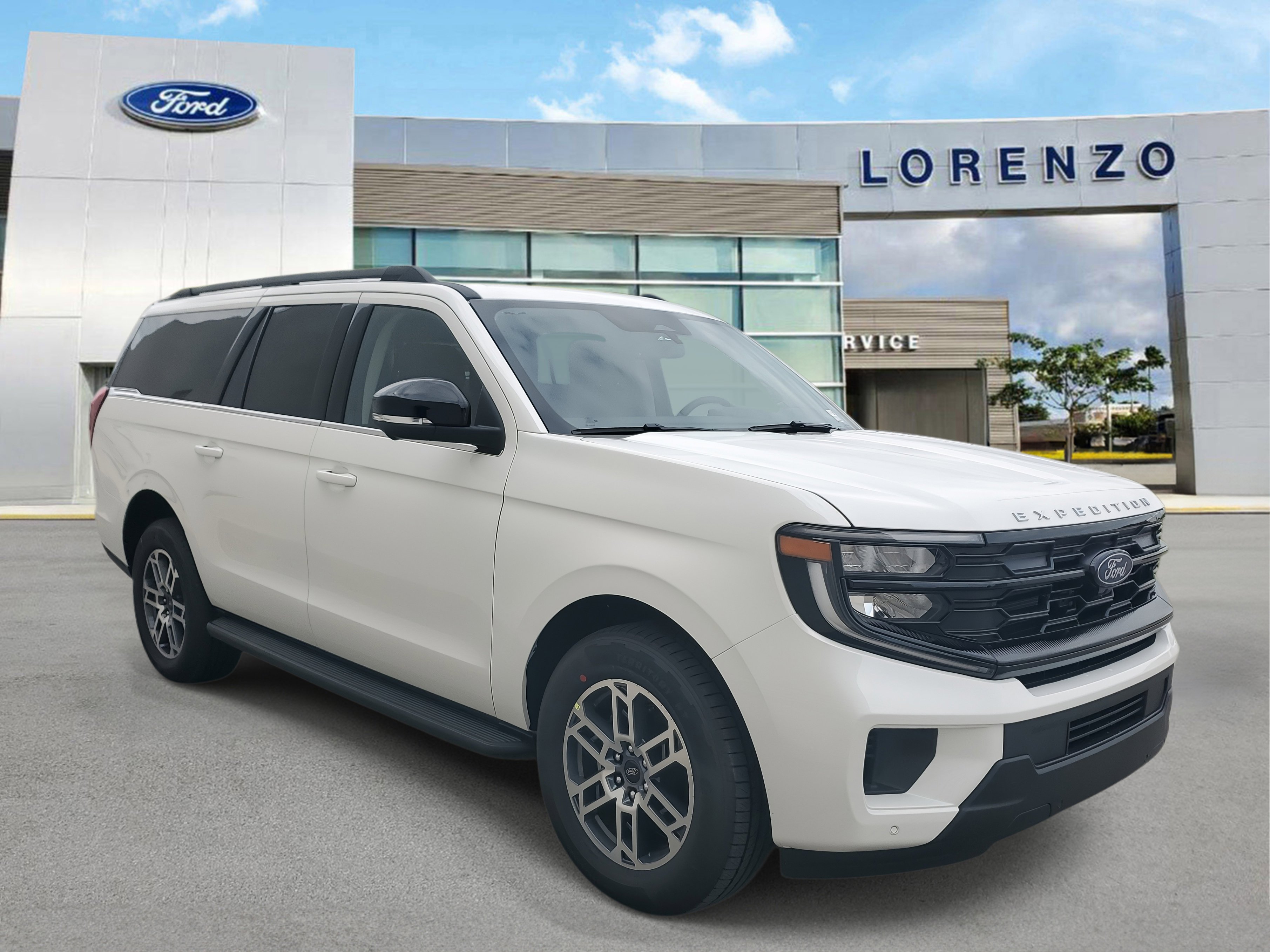 New 2025 Ford Expedition Max Active image 3