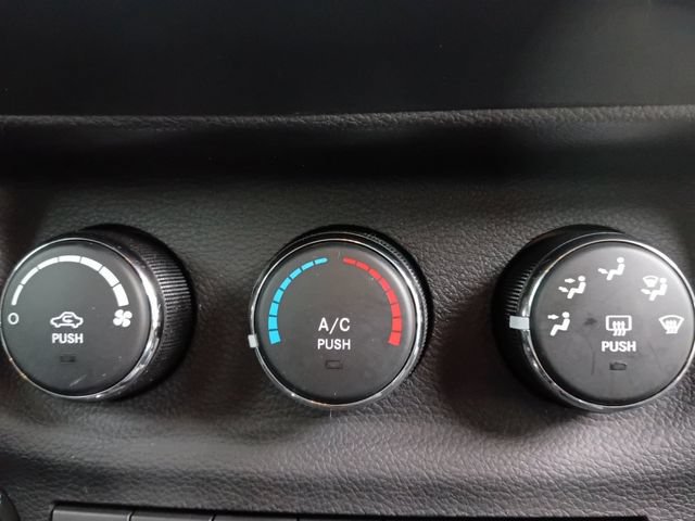 Used 2012 Jeep Wrangler Unlimited Sport AWD/4WD image 4